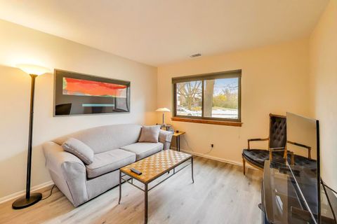 Tiny photo for 3110 Pheasant Creek Drive #104, Northbrook, IL 60062 (MLS # 12515299)