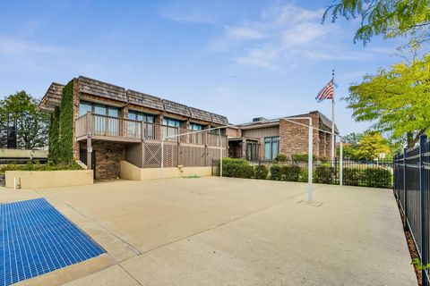 Tiny photo for 3110 Pheasant Creek Drive #104, Northbrook, IL 60062 (MLS # 12515299)