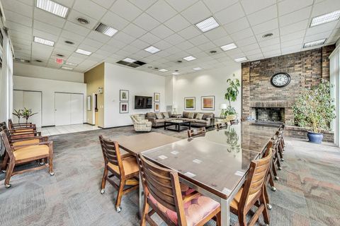 Tiny photo for 3110 Pheasant Creek Drive #104, Northbrook, IL 60062 (MLS # 12515299)