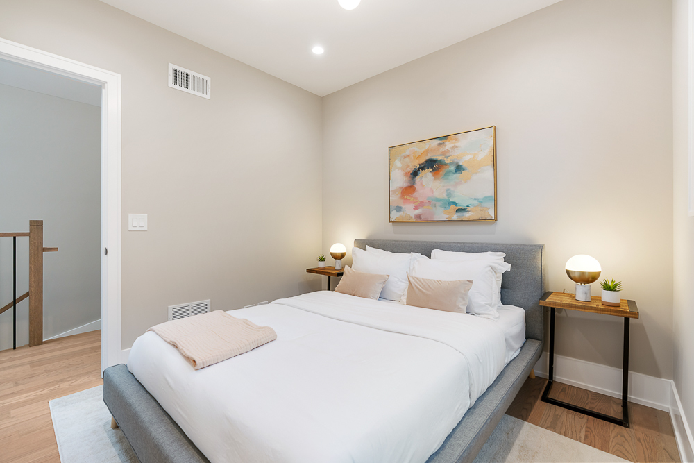 Chicago, Illinois 60622, United States, 6 Bedrooms Bedrooms, ,5 BathroomsBathrooms,Residential,Active,254160