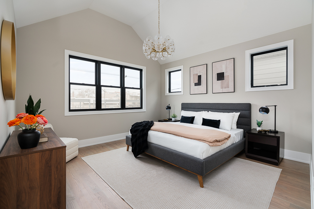 Chicago, Illinois 60622, United States, 6 Bedrooms Bedrooms, ,5 BathroomsBathrooms,Residential,Active,254160