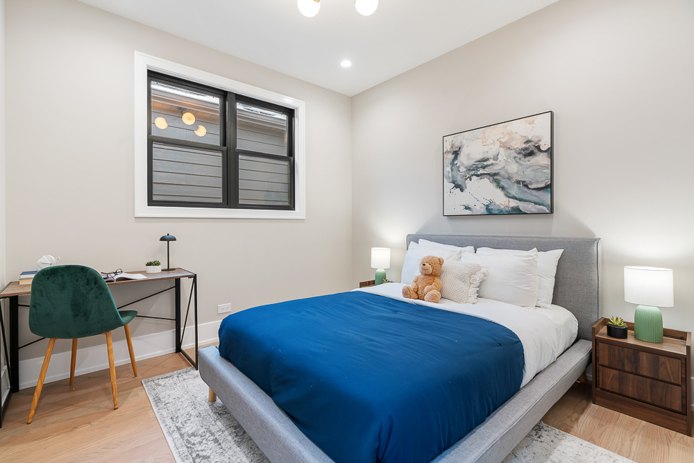 Chicago, Illinois 60622, United States, 6 Bedrooms Bedrooms, ,5 BathroomsBathrooms,Residential,Active,254160