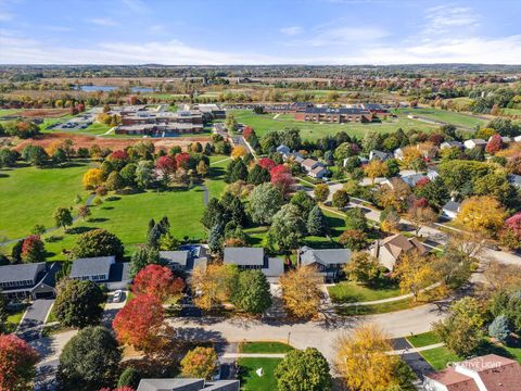 Tiny photo for 2694 Berkshire Drive, Geneva, IL 60134 (MLS # 12482772)