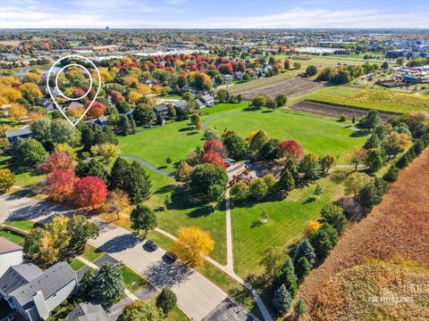 Tiny photo for 2694 Berkshire Drive, Geneva, IL 60134 (MLS # 12482772)