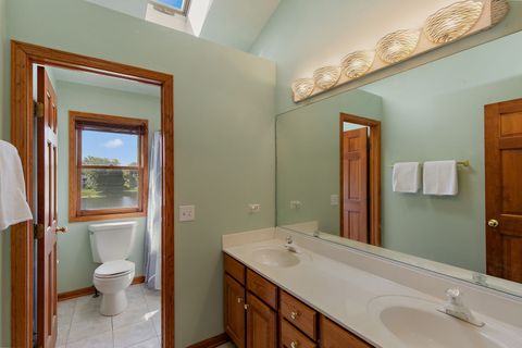 Tiny photo for 2021 Brindlewood Lane, Algonquin, IL 60102 (MLS # 12465001)