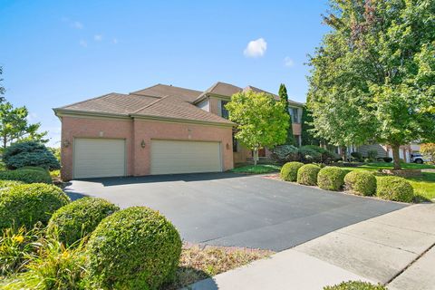 Tiny photo for 2021 Brindlewood Lane, Algonquin, IL 60102 (MLS # 12465001)