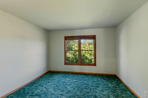 Tiny photo for 2021 Brindlewood Lane, Algonquin, IL 60102 (MLS # 12465001)