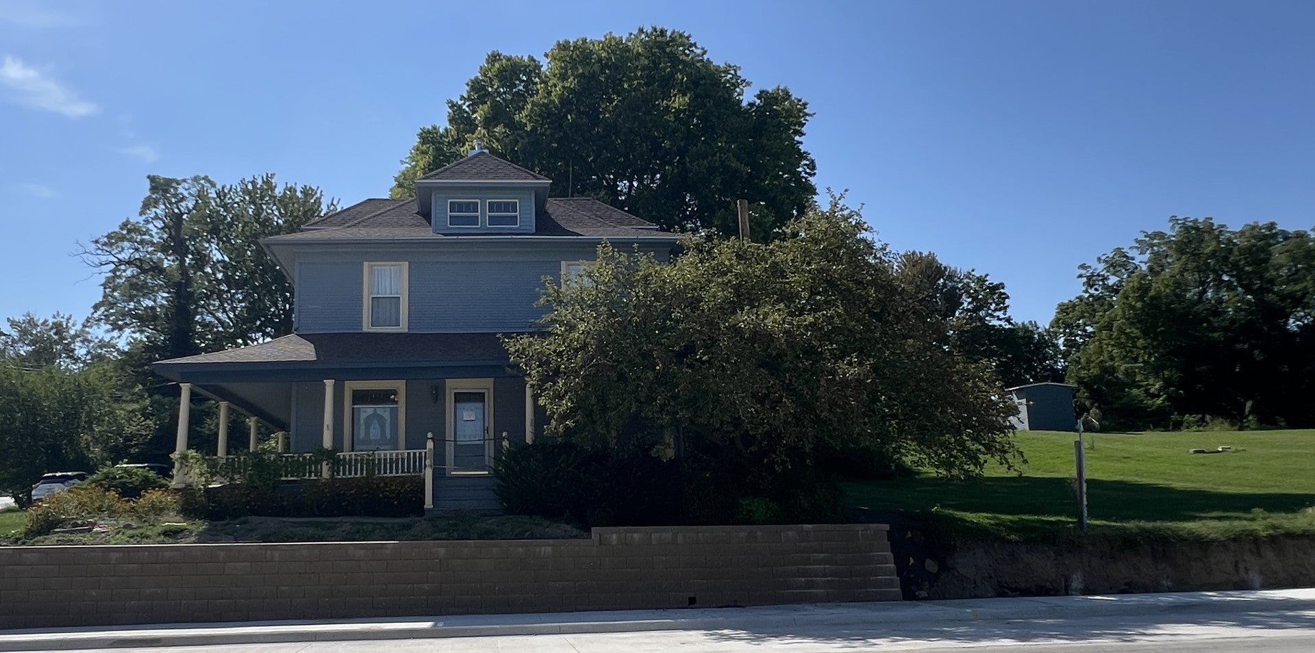 606 N Cody Road