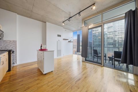 Tiny photo for 1720 S Michigan Avenue #405, Chicago, IL 60616 (MLS # 12573168)