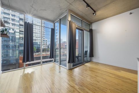 Tiny photo for 1720 S Michigan Avenue #405, Chicago, IL 60616 (MLS # 12573168)