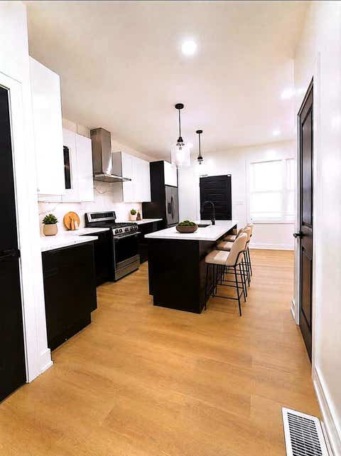 Tiny photo for 4346 W Gladys Avenue, Chicago, IL 60624 (MLS # 12720383)