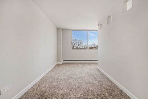 Tiny photo for 20 N Tower Road #4C, Oak Brook, IL 60523 (MLS # 12597443)