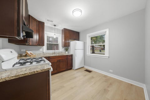 Tiny photo for 14828 Oak Street, Dolton, IL 60419 (MLS # 12766561)