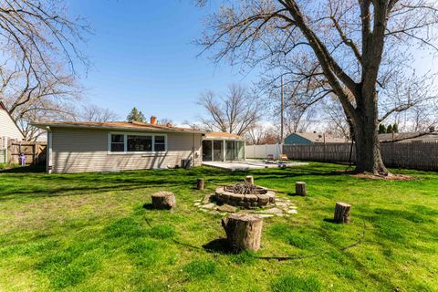 Tiny photo for 15050 Holiday Court, Orland Park, IL 60462 (MLS # 12652326)