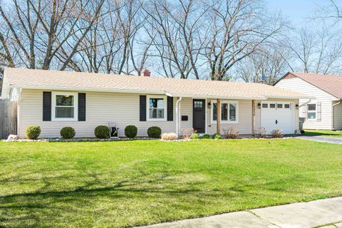 Photo of 15050 Holiday Court, Orland Park, IL 60462 (MLS # 12652326)
