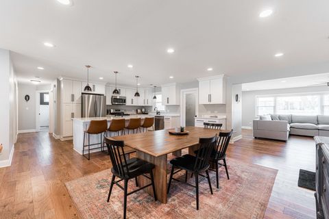 Tiny photo for 15050 Holiday Court, Orland Park, IL 60462 (MLS # 12652326)