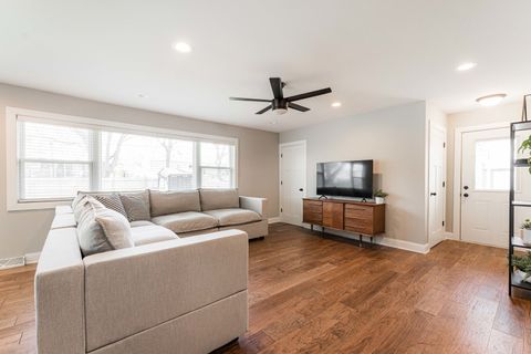 Tiny photo for 15050 Holiday Court, Orland Park, IL 60462 (MLS # 12652326)