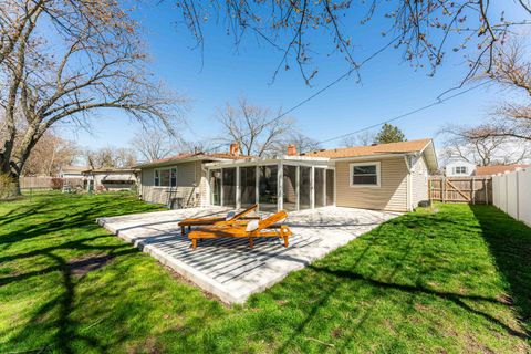 Tiny photo for 15050 Holiday Court, Orland Park, IL 60462 (MLS # 12652326)