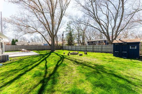Tiny photo for 15050 Holiday Court, Orland Park, IL 60462 (MLS # 12652326)