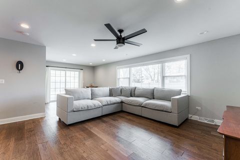 Tiny photo for 15050 Holiday Court, Orland Park, IL 60462 (MLS # 12652326)
