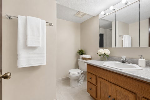 Tiny photo for 9801 S 88th Avenue, Palos Hills, IL 60465 (MLS # 12745391)