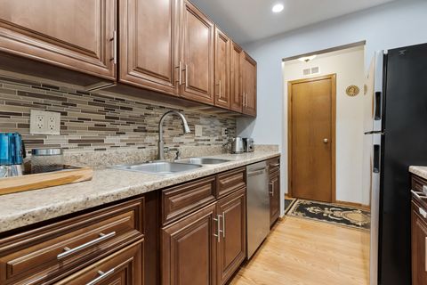 Tiny photo for 540 Biesterfield Road #309, Elk Grove Village, IL 60007 (MLS # 12475927)