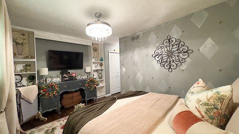 Tiny photo for 1316 Rutledge Road, Bloomington, IL 61704 (MLS # 12470088)