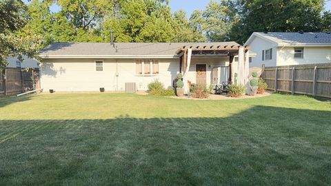 Tiny photo for 1316 Rutledge Road, Bloomington, IL 61704 (MLS # 12470088)