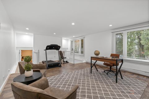 Tiny photo for 786 Hill Street, Highland Park, IL 60035 (MLS # 12585932)