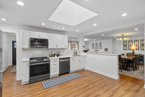 Tiny photo for 786 Hill Street, Highland Park, IL 60035 (MLS # 12585932)