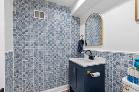 Tiny photo for 786 Hill Street, Highland Park, IL 60035 (MLS # 12585932)