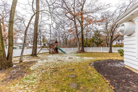 Tiny photo for 786 Hill Street, Highland Park, IL 60035 (MLS # 12585932)