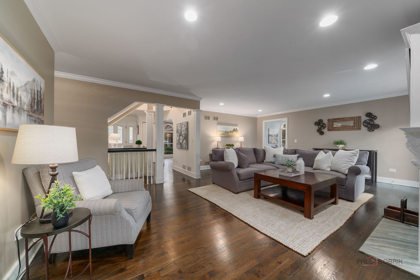 Libertyville, Illinois 60048, United States, 4 Bedrooms Bedrooms, ,3 BathroomsBathrooms,Residential,Active,243990