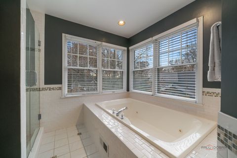 Tiny photo for 15393 W Oak Spring Road, Libertyville, IL 60048 (MLS # 12515465)