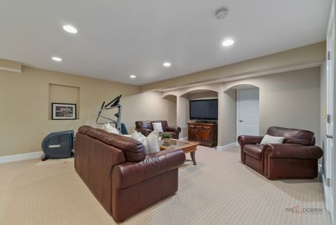 Tiny photo for 15393 W Oak Spring Road, Libertyville, IL 60048 (MLS # 12515465)