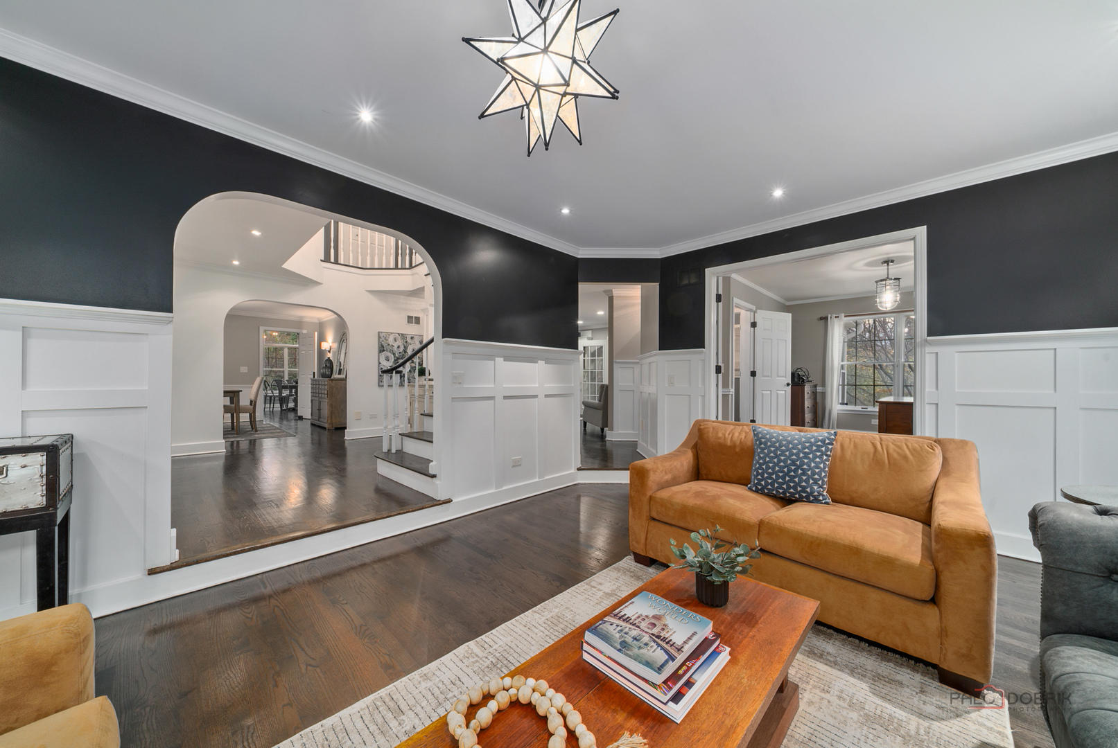 Libertyville, Illinois 60048, United States, 4 Bedrooms Bedrooms, ,3 BathroomsBathrooms,Residential,Active,243990