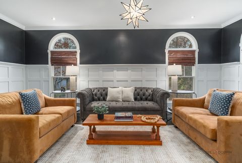 Tiny photo for 15393 W Oak Spring Road, Libertyville, IL 60048 (MLS # 12515465)