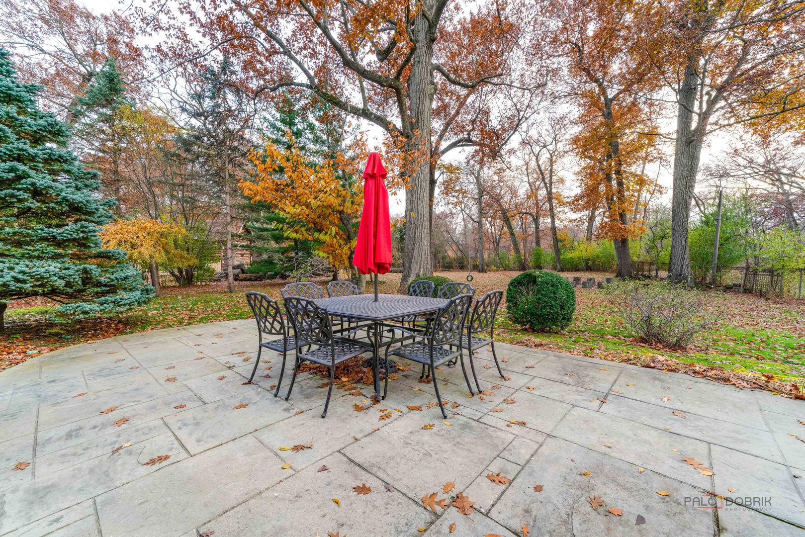 Libertyville, Illinois 60048, United States, 4 Bedrooms Bedrooms, ,3 BathroomsBathrooms,Residential,Active,243990