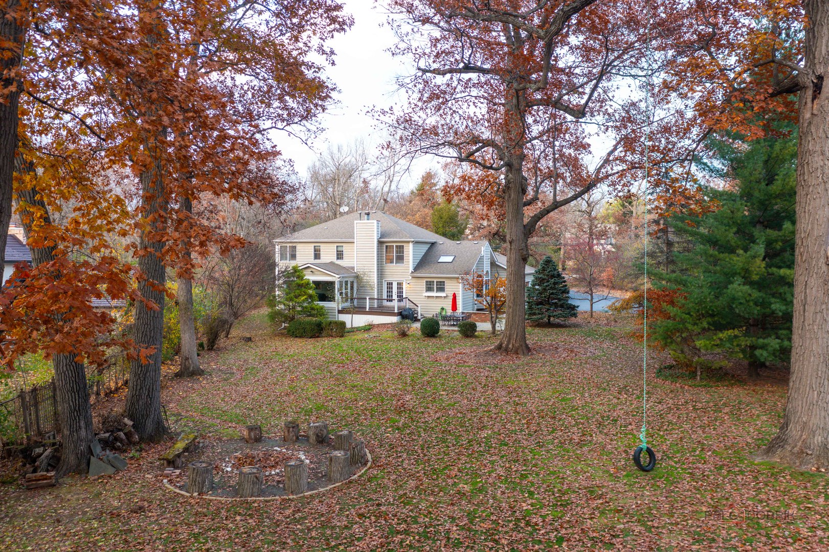 Libertyville, Illinois 60048, United States, 4 Bedrooms Bedrooms, ,3 BathroomsBathrooms,Residential,Active,243990