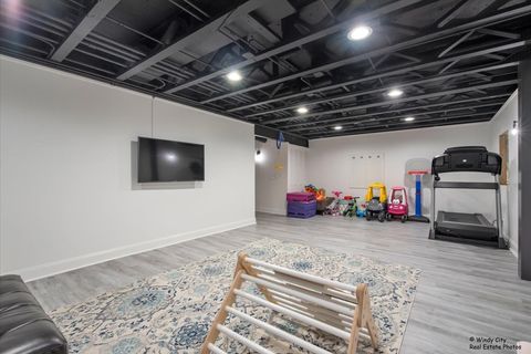 Tiny photo for 125 Chestnut Hills Circle, Burr Ridge, IL 60527 (MLS # 12609203)