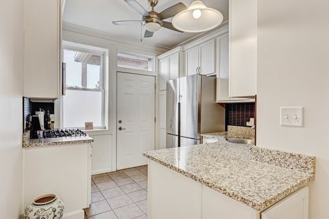 Tiny photo for 4903 N Monticello Avenue #3, Chicago, IL 60625 (MLS # 12460860)