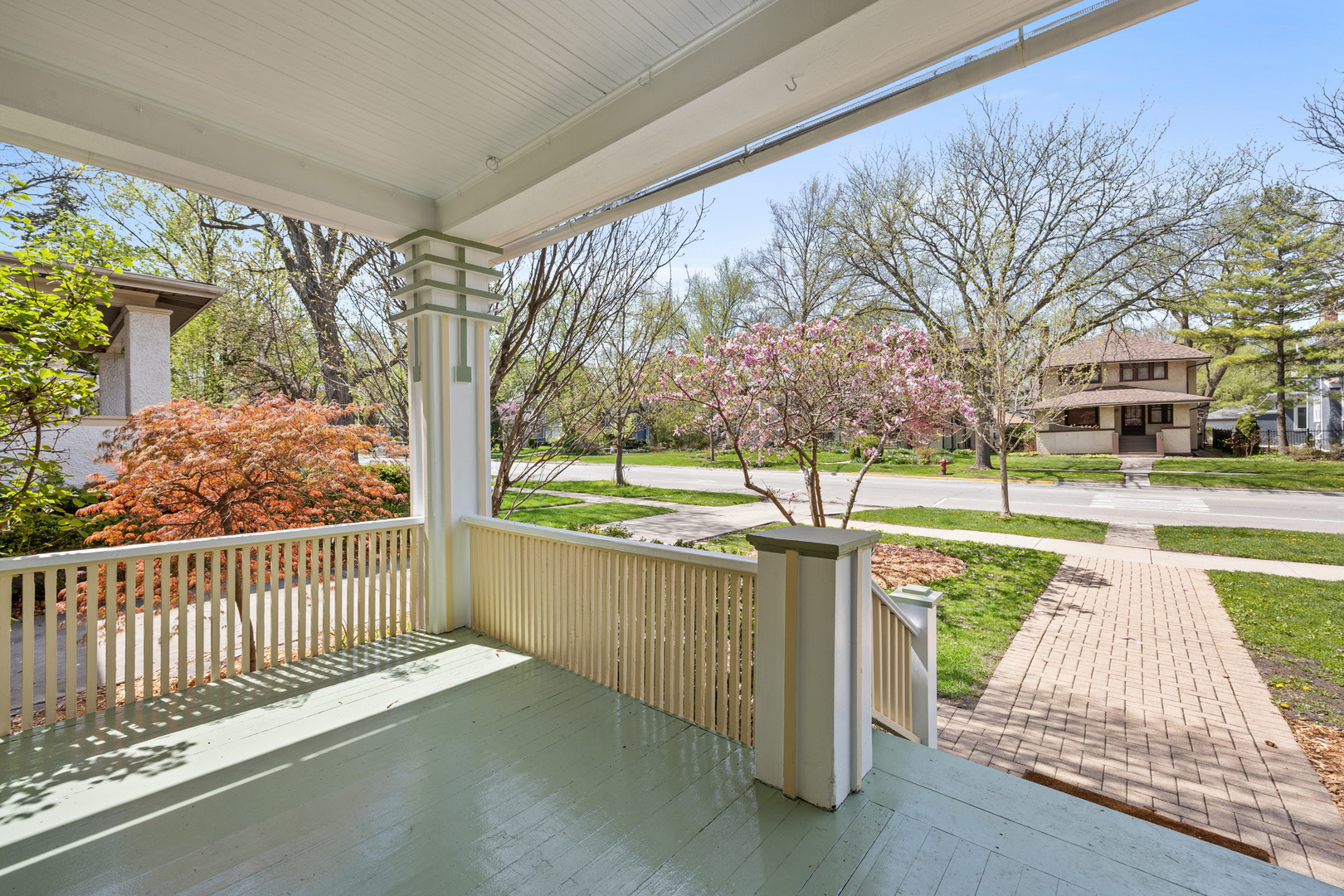 622 N Ridgeland Avenue