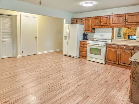 Tiny photo for 20798 White Oaks Road, Morrison, IL 61270 (MLS # 12410867)