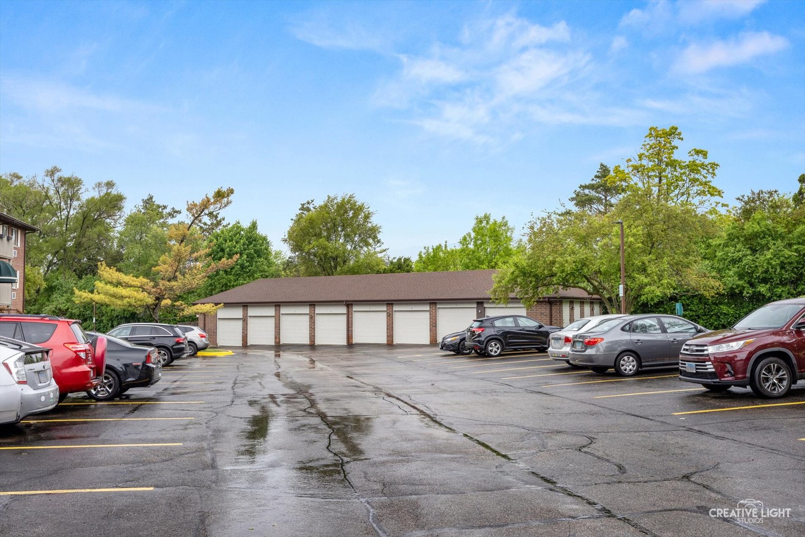 820 N Lakeside Drive 1C