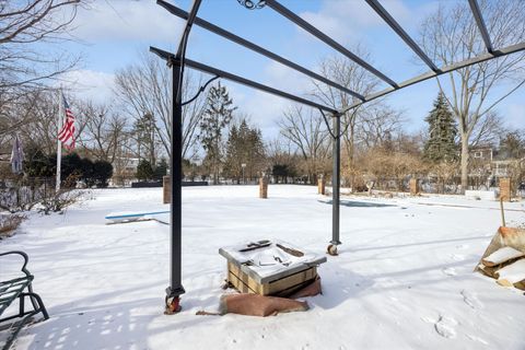 Tiny photo for 7940 Wolf Road, Burr Ridge, IL 60527 (MLS # 12554595)