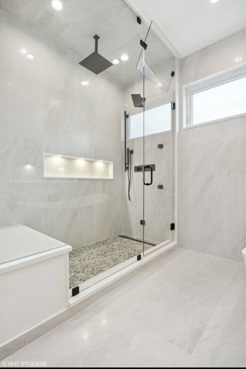 Tiny photo for 3233 Central Street #2, Evanston, IL 60201 (MLS # 12758446)