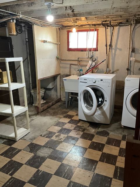 Tiny photo for 22 S Archer Avenue, Mundelein, IL 60060 (MLS # 12628852)