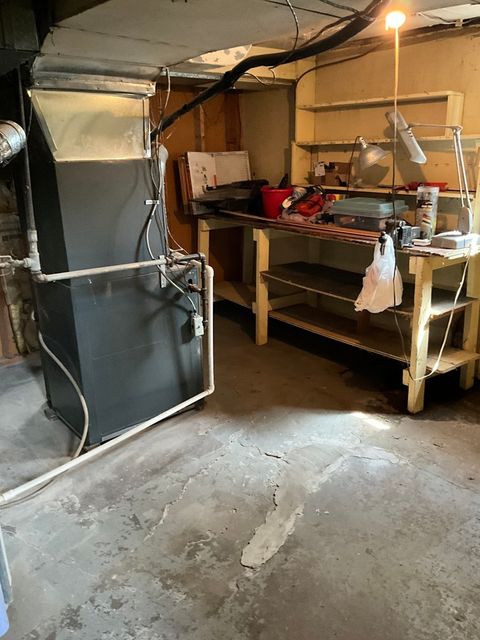 Tiny photo for 22 S Archer Avenue, Mundelein, IL 60060 (MLS # 12628852)