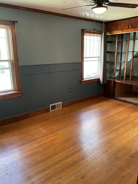 Tiny photo for 22 S Archer Avenue, Mundelein, IL 60060 (MLS # 12628852)