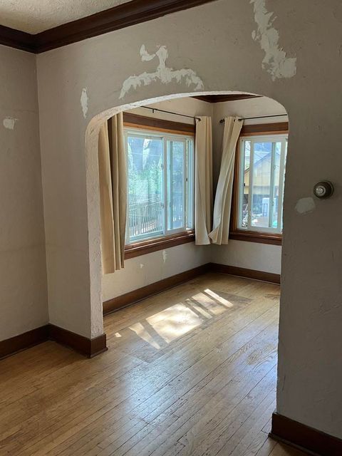 Tiny photo for 22 S Archer Avenue, Mundelein, IL 60060 (MLS # 12628852)